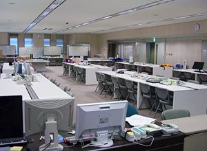 静岡県庁　視察