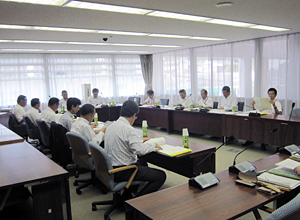 25年度予算に向けた勉強会を行いました。