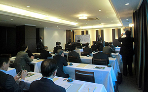 高島市議会と意見交換会を実施