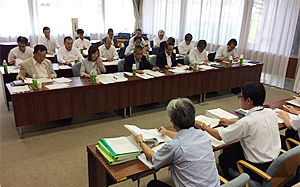 29年度予算に向けた勉強会を行いました。