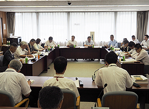 31年度予算に向けた勉強会を行いました。