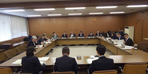 「平成２８年度政策要望」を提出しました。